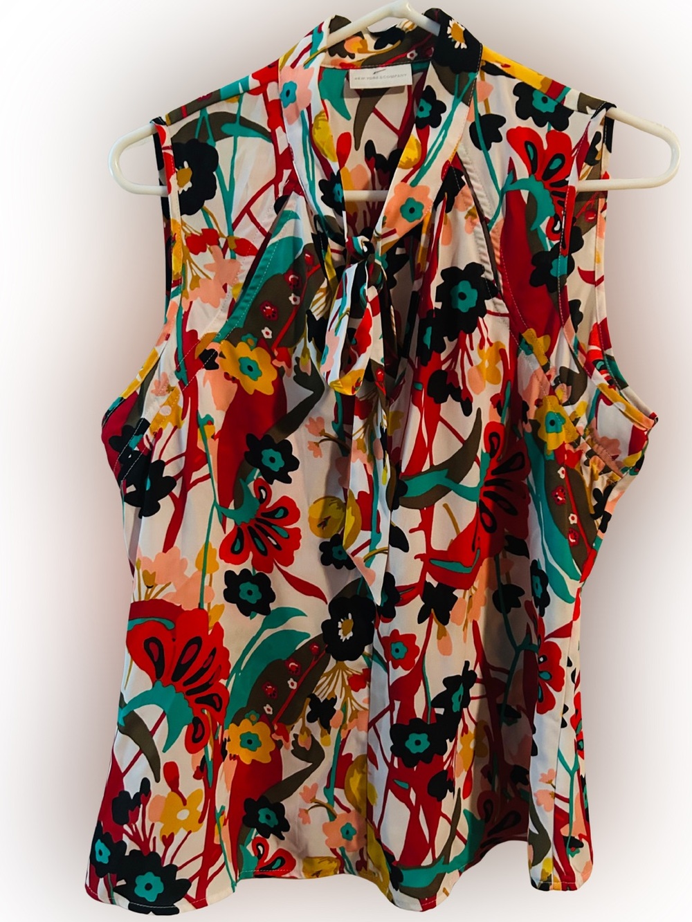 New York & Co Tie Front Sleeveless Modern Floral Poppy Print Blouse
